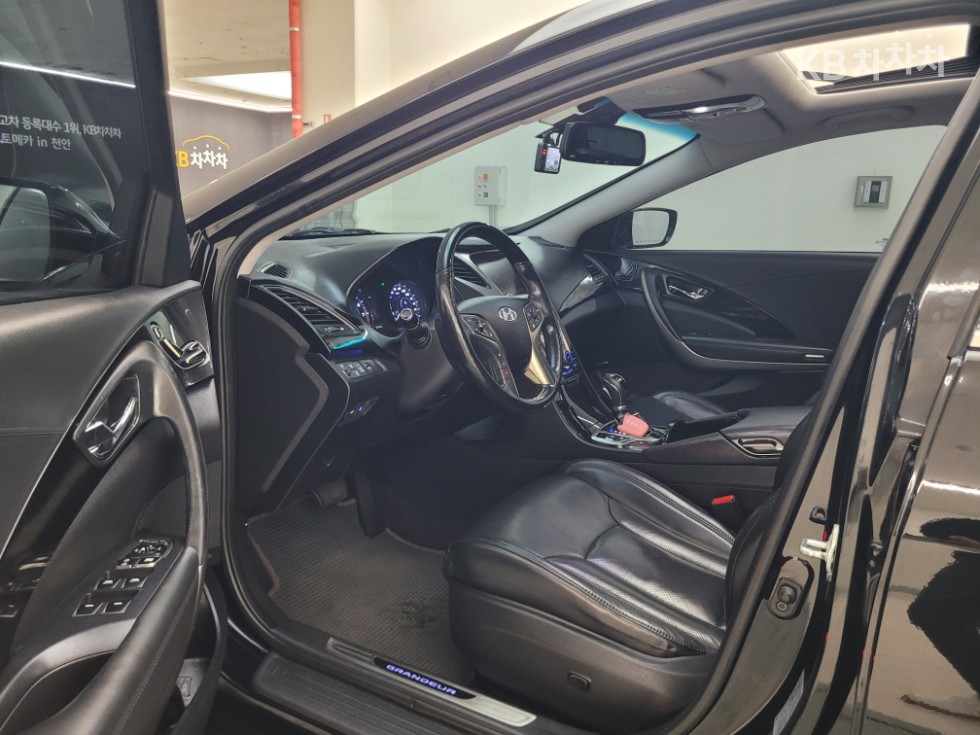 Hyundai Grandeur — miniaturë 11