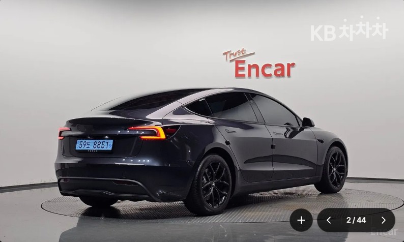 Tesla Model 3 — фото 2