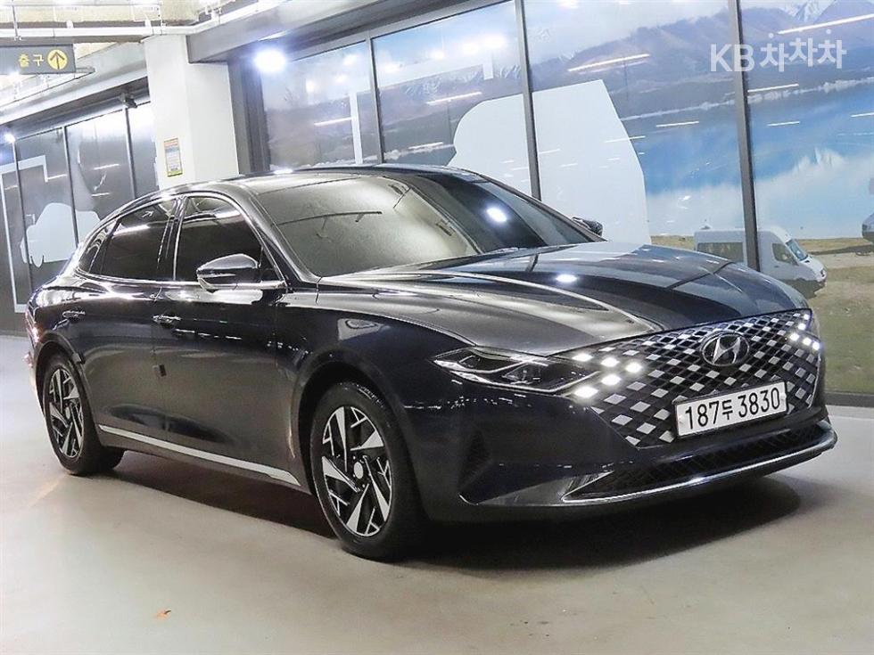Hyundai Grandeur EXCLUSIVE — фото 1