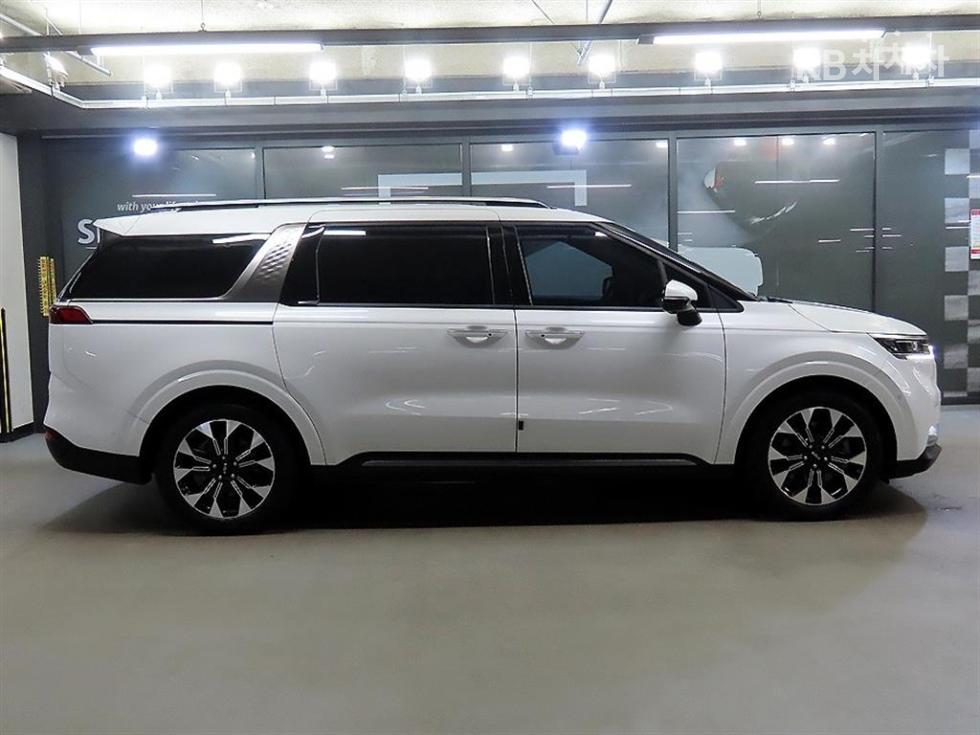 Kia Carnival NOBLESSE — фото 4