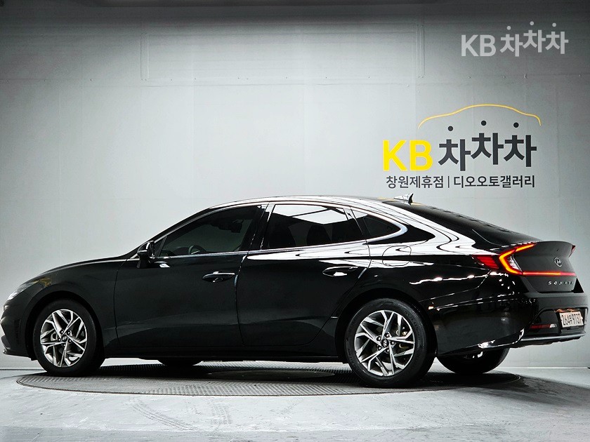 Hyundai Sonata — фото 3