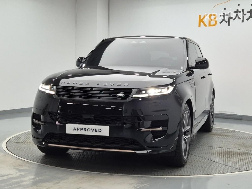 Land Rover Range Rover Sport — фото 1