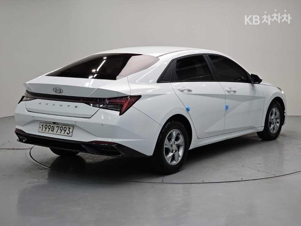 Hyundai Avante Smart — фото 4
