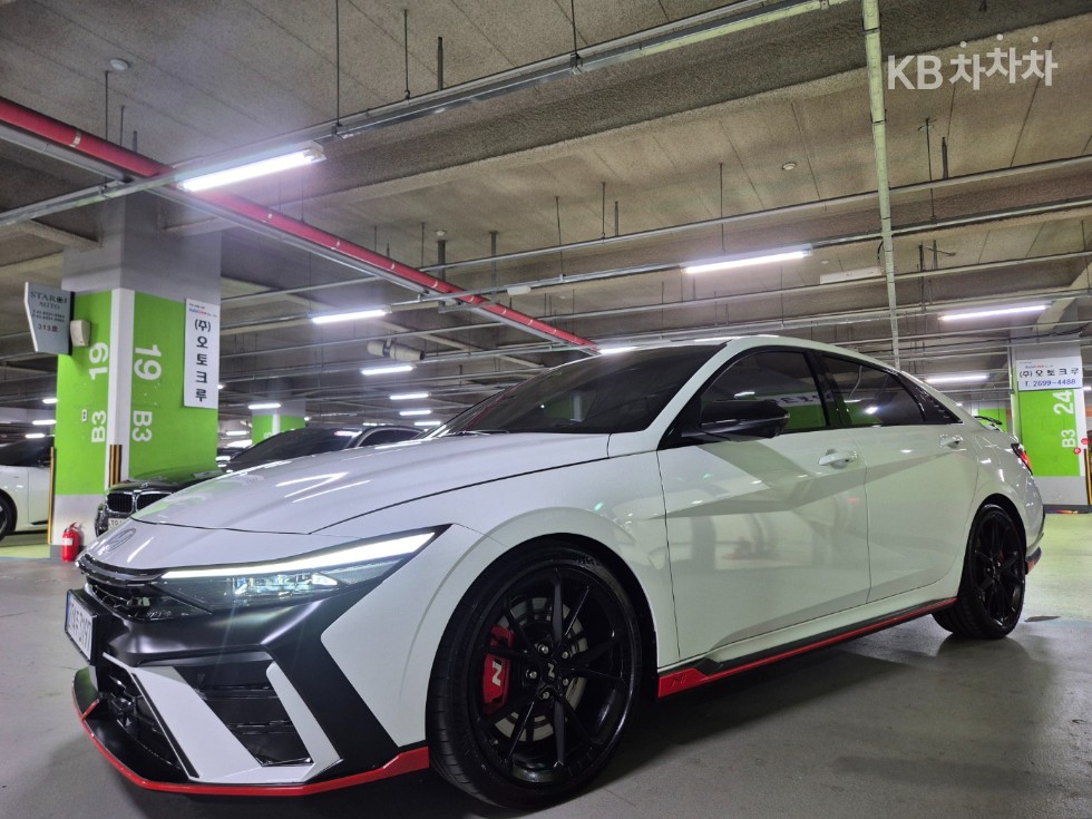 Hyundai Avante BASE MODEL — фото 1