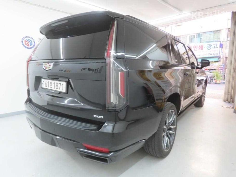 Cadillac Escalade Sport Platinum — фото 4