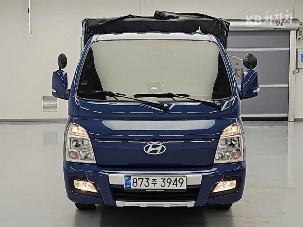 Hyundai Premium — фото 2