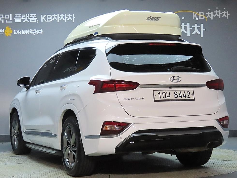 Hyundai Santa Fe INSPIRATION — фото 4