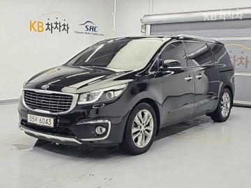 Kia Carnival 9인승 2.2 디젤 노블레스 스페셜 — foto 1