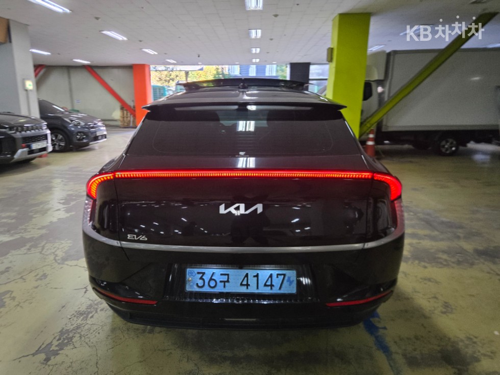 Kia EV6 — фото 4