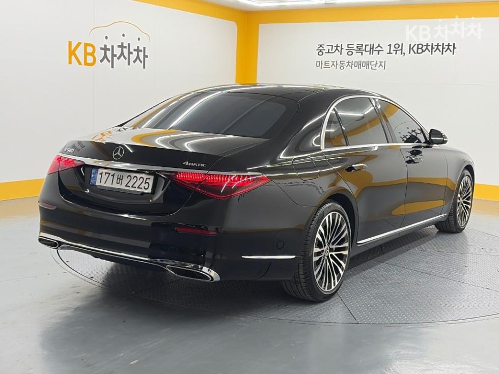 Mercedes-Benz S-Class BASE MODEL — фото 4