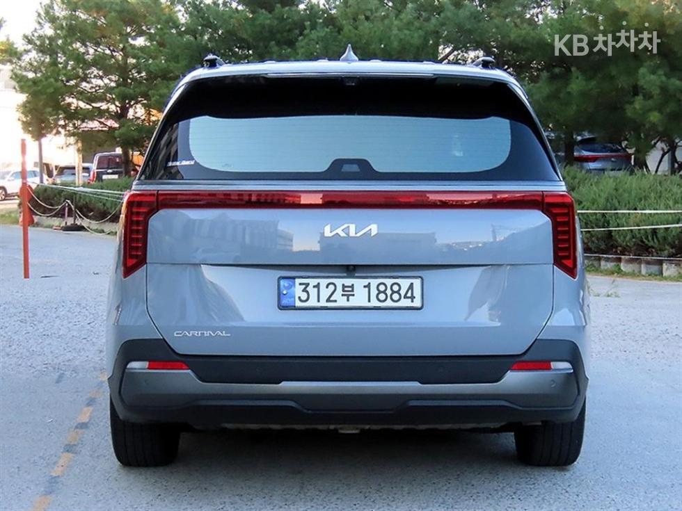 Kia Carnival GRAVITY — фото 4