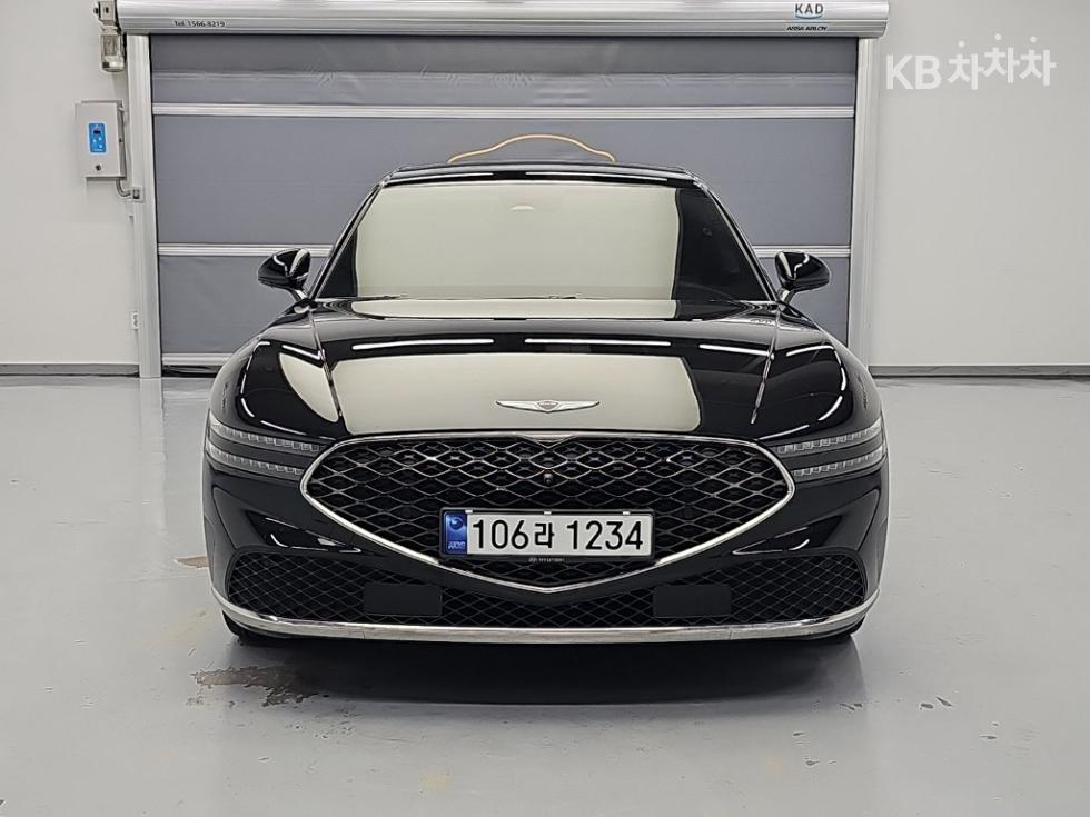 Genesis G90 BASE MODEL — фото 2