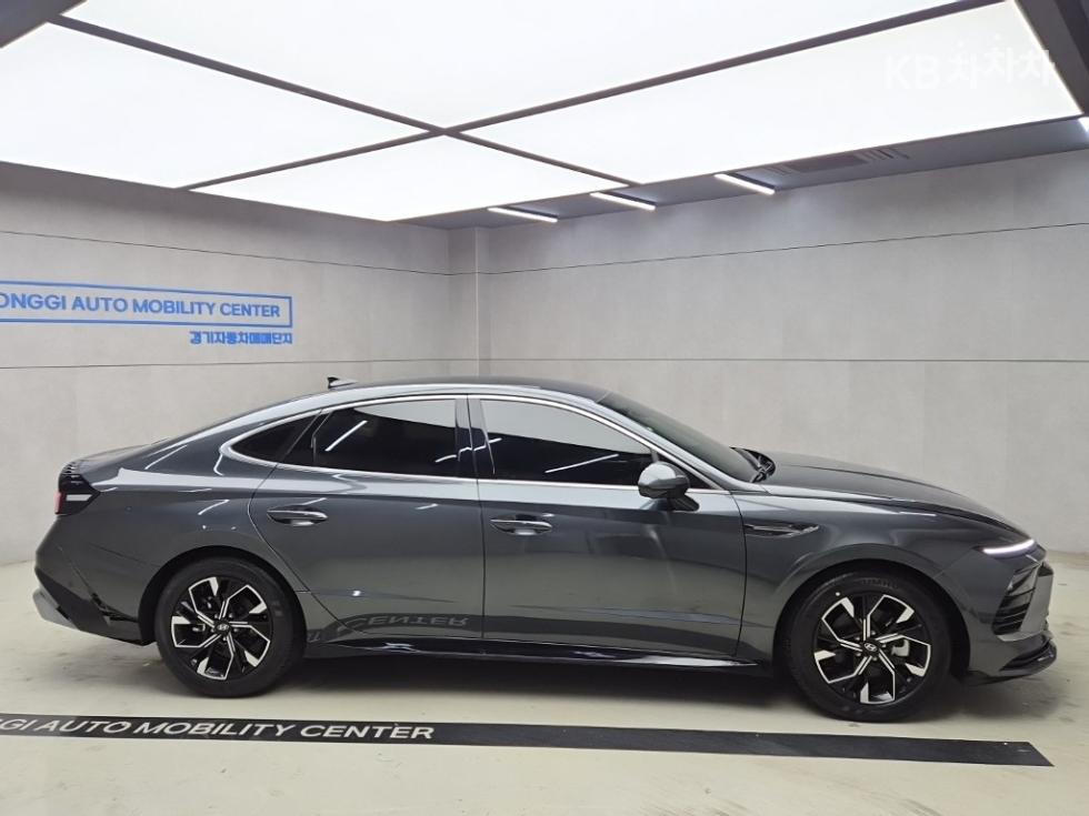 Hyundai Sonata EXCLUSIVE — фото 2