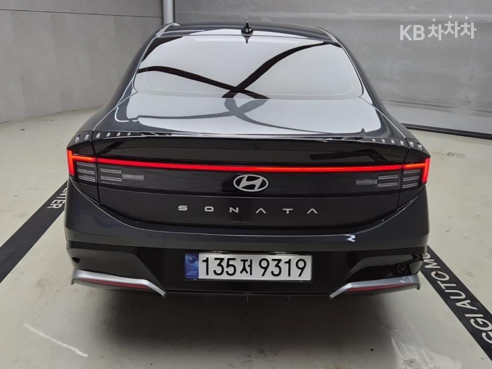 Hyundai Sonata EXCLUSIVE — фото 3