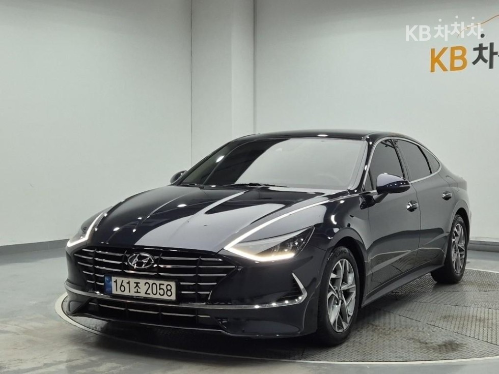 Hyundai Sonata Premium Family — фото 1