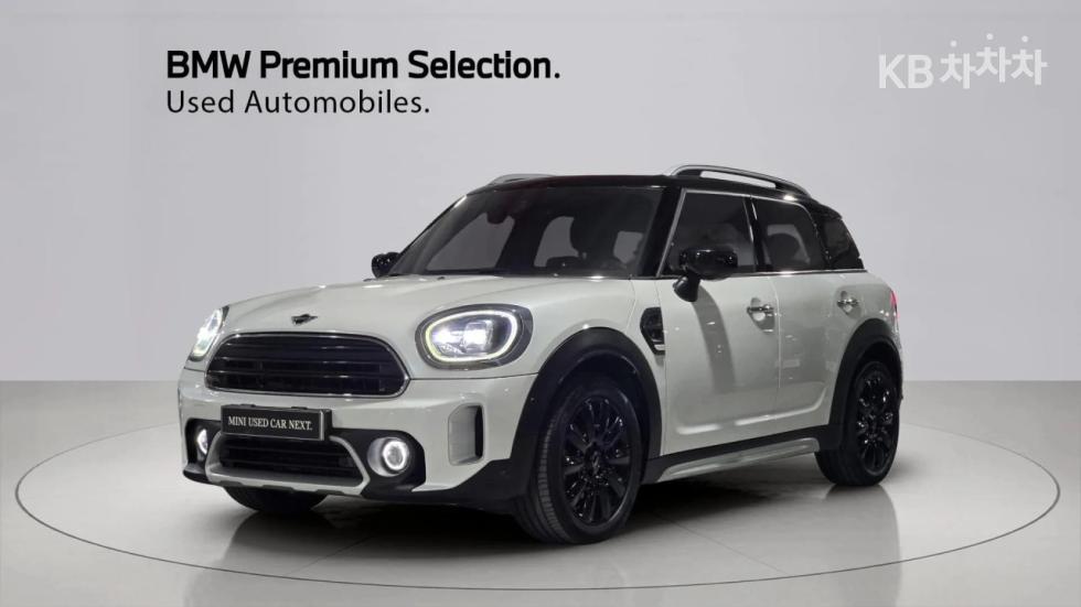 Mini Countryman BASE MODEL — фото 1