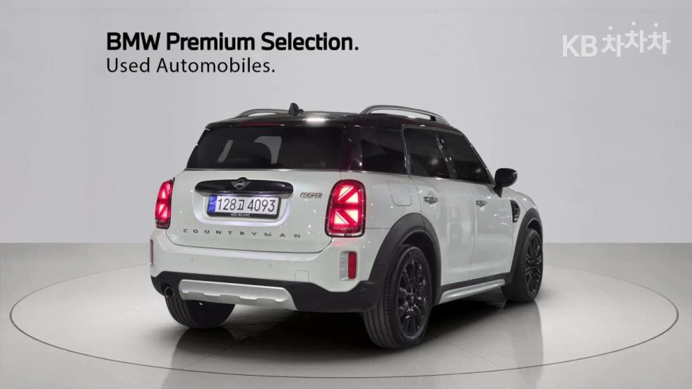 Mini Countryman BASE MODEL — фото 2