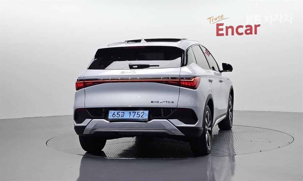 BYD Atto 3 BASE MODEL — фото 4