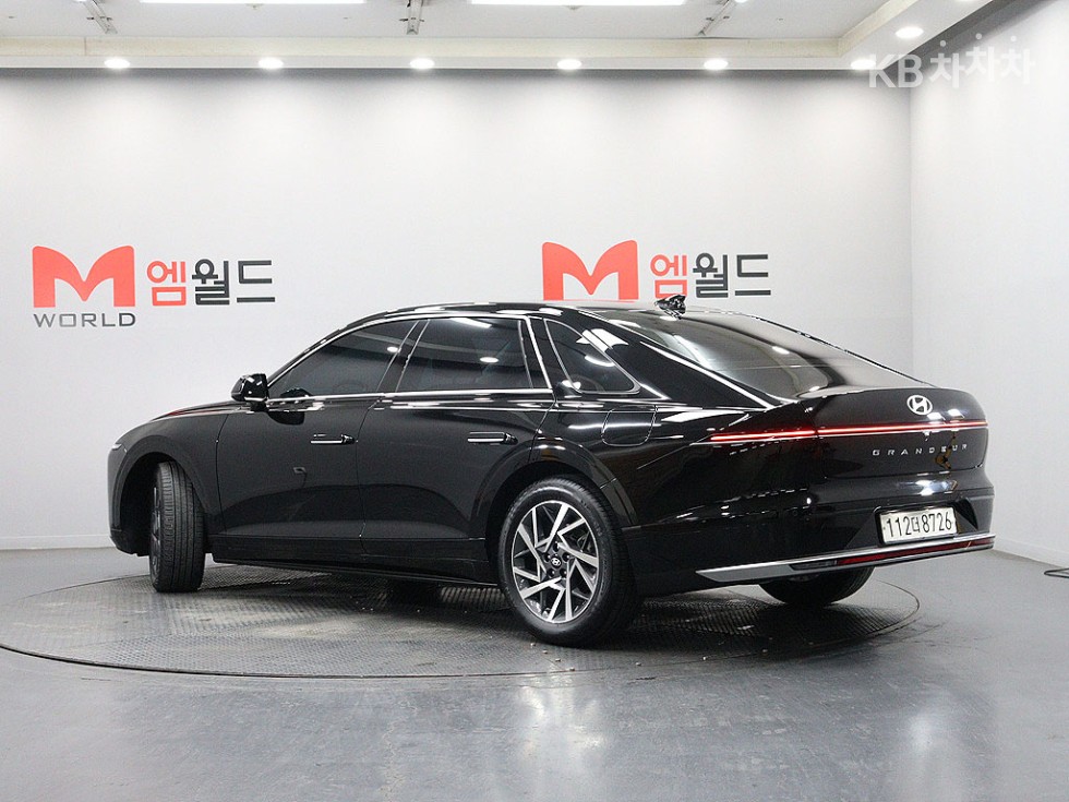 Hyundai Grandeur Premium — фото 4