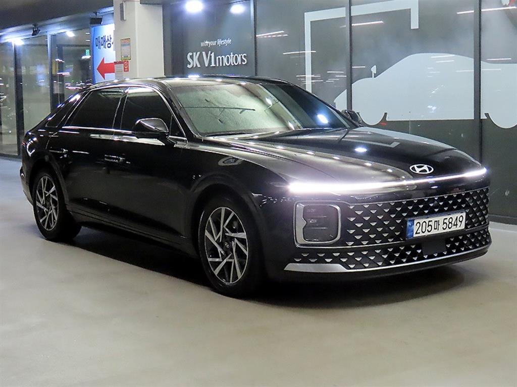 Hyundai Grandeur EXCLUSIVE — фото 1