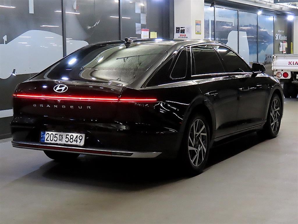 Hyundai Grandeur EXCLUSIVE — фото 4