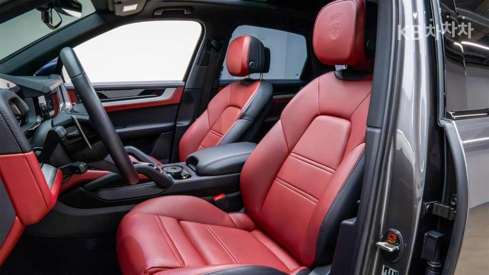 Porsche Cayenne — miniaturë 11