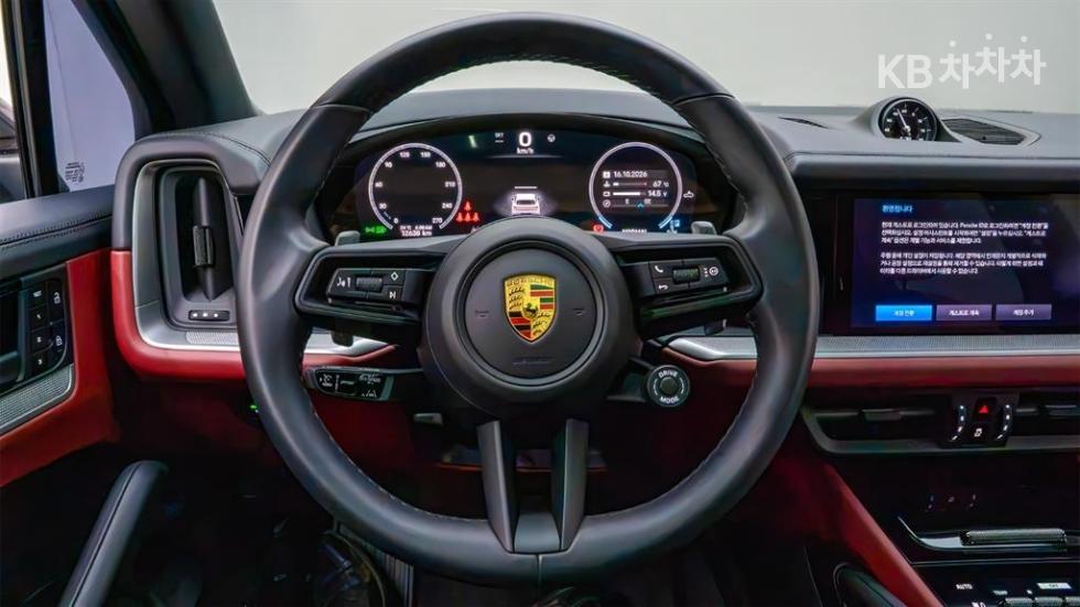 Porsche Cayenne — miniaturë 13