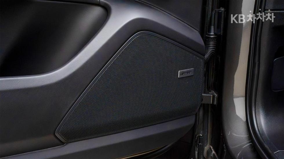 Porsche Cayenne — miniaturë 16