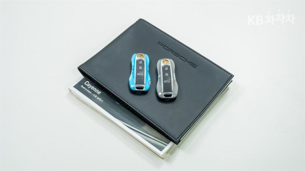 Porsche Cayenne — miniaturë 20