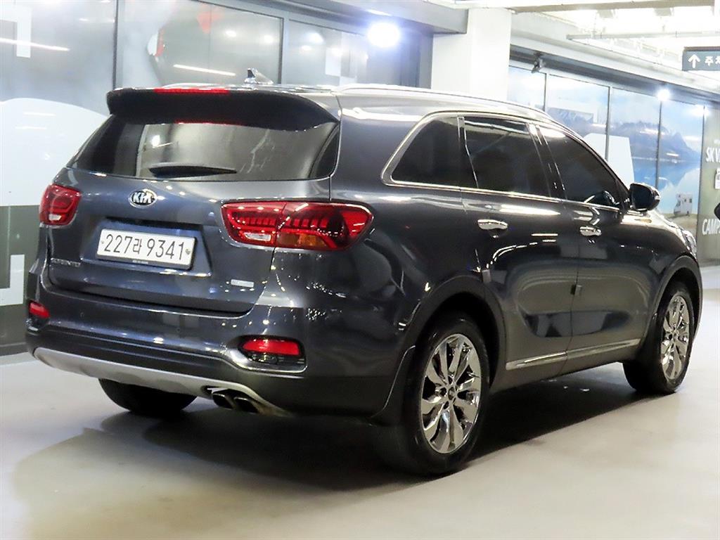 Kia Sorento PRESTIGE — фото 4