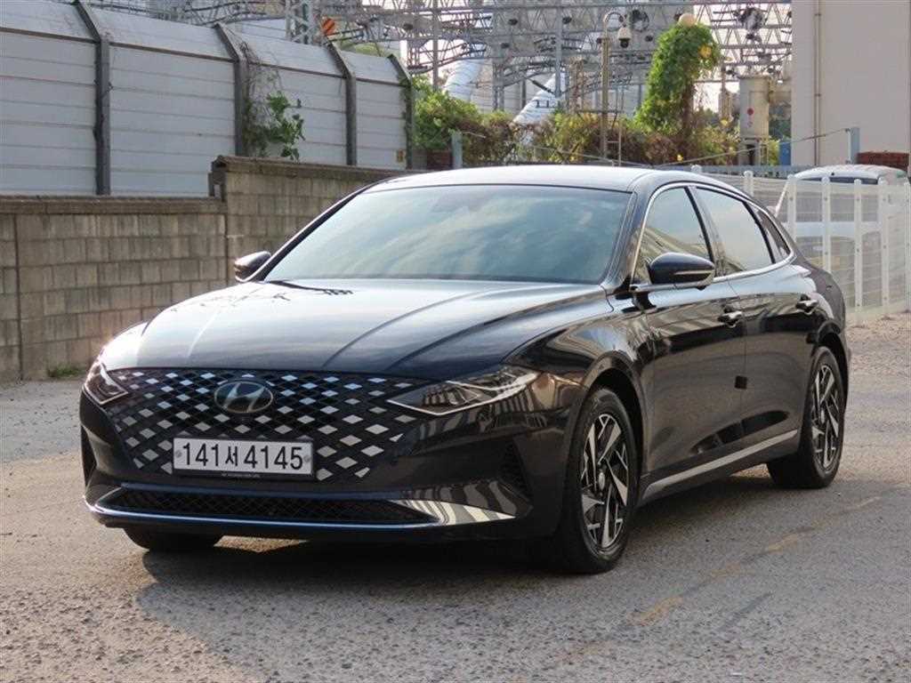 Hyundai Grandeur EXCLUSIVE — фото 2