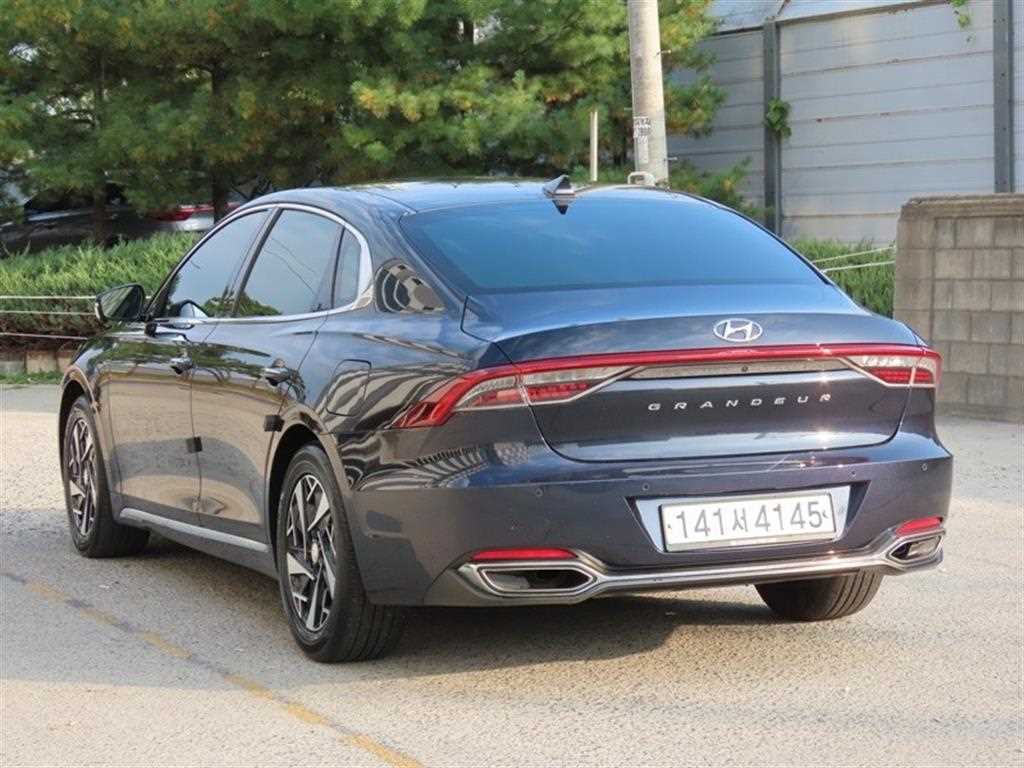 Hyundai Grandeur EXCLUSIVE — фото 3