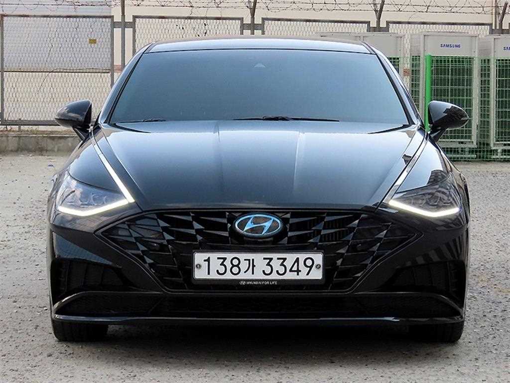 Hyundai Sonata INSPIRATION — фото 1