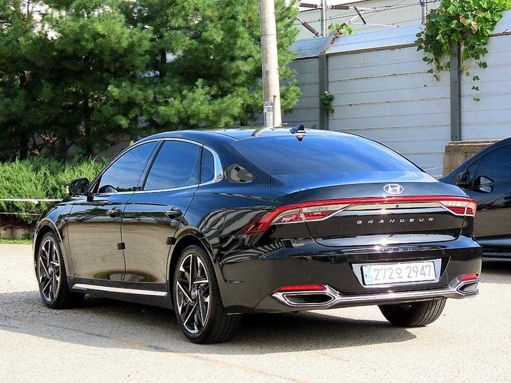 Hyundai Grandeur EXCLUSIVE — фото 3