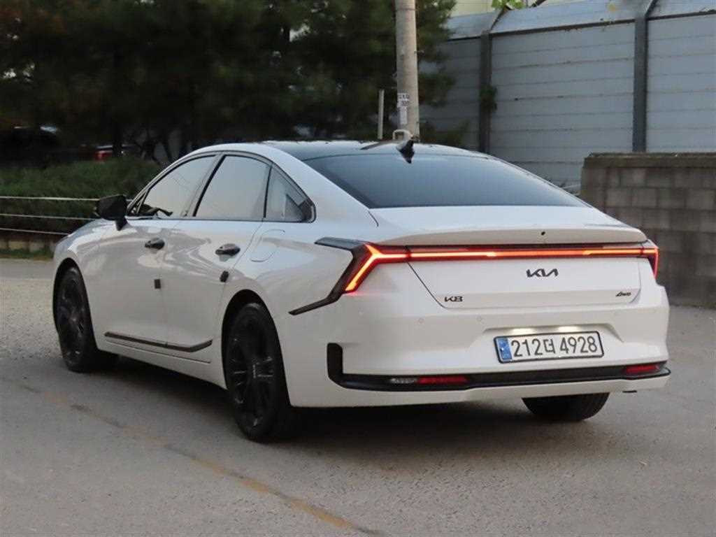 Kia K8 Signature — фото 3