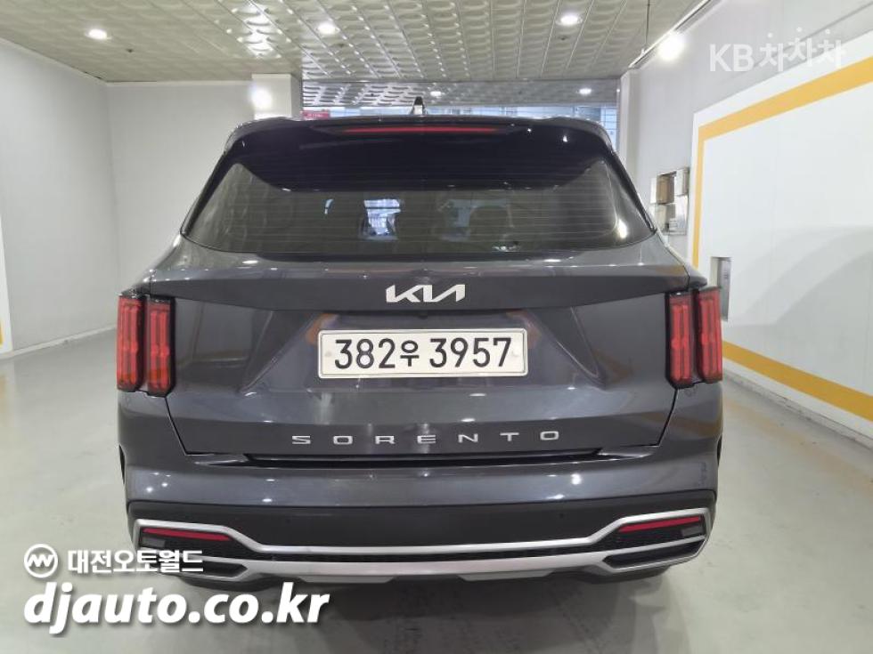 Kia Sorento PRESTIGE — фото 3
