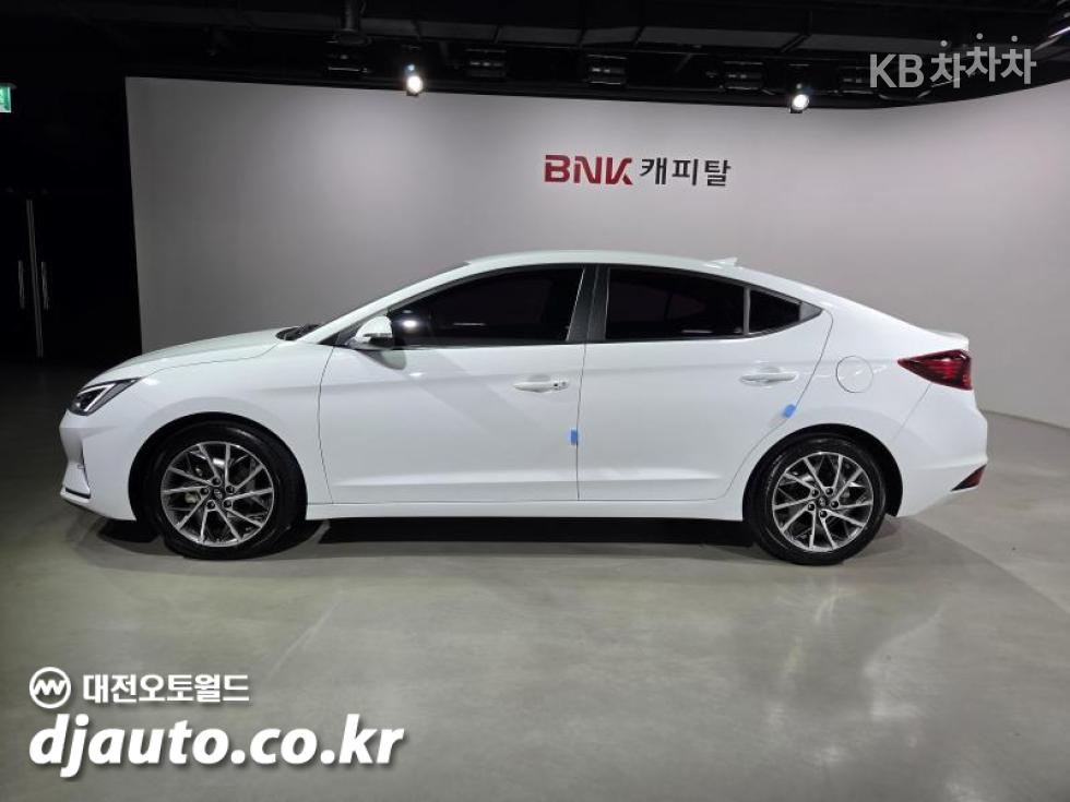 Hyundai Avante Smart Choice — фото 3
