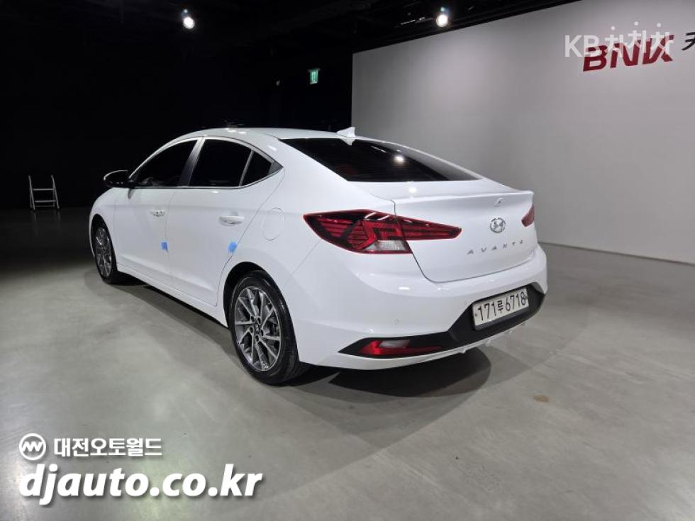 Hyundai Avante Smart Choice — фото 4