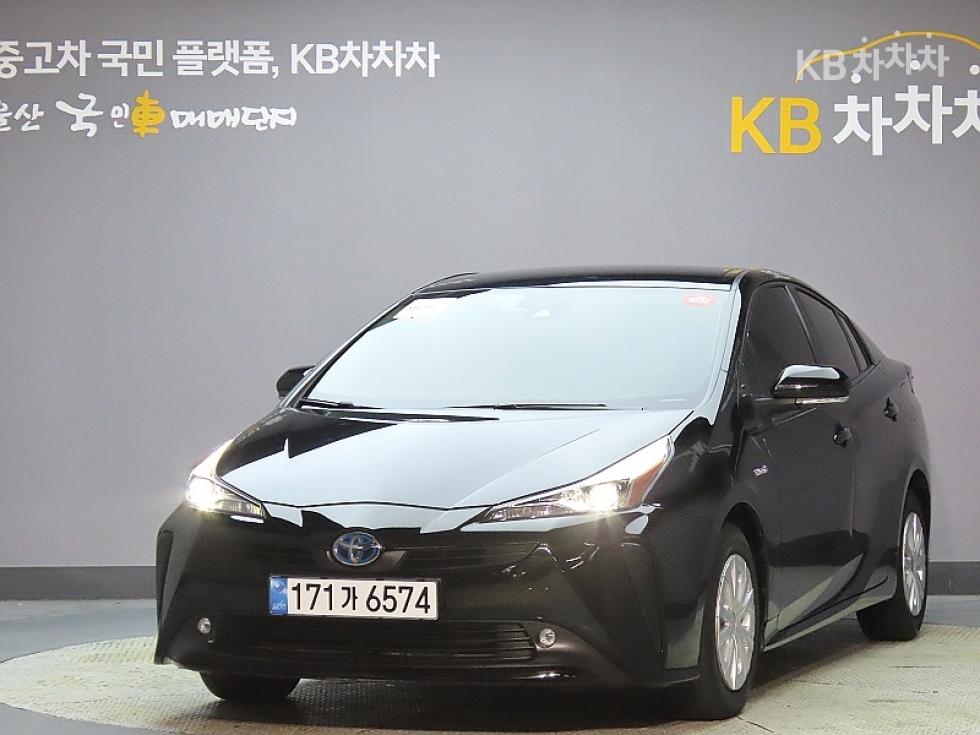 Toyota Prius BASE MODEL — фото 1
