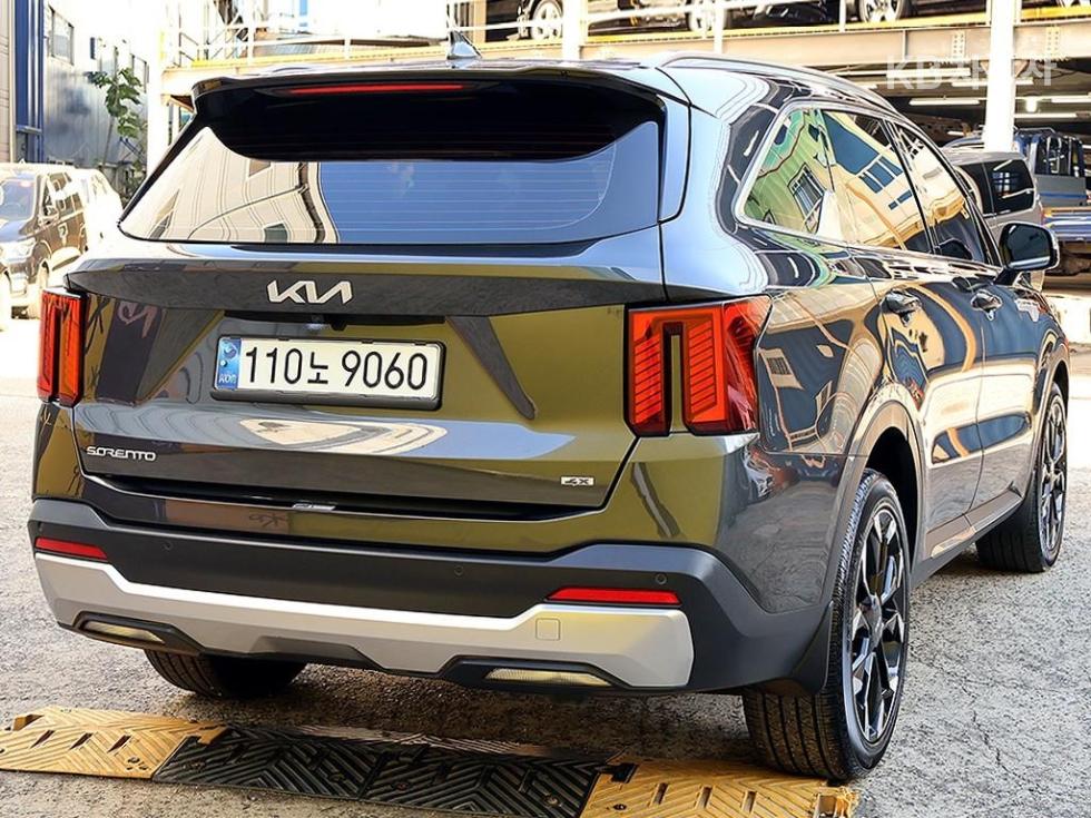 Kia Sorento PRESTIGE — фото 4