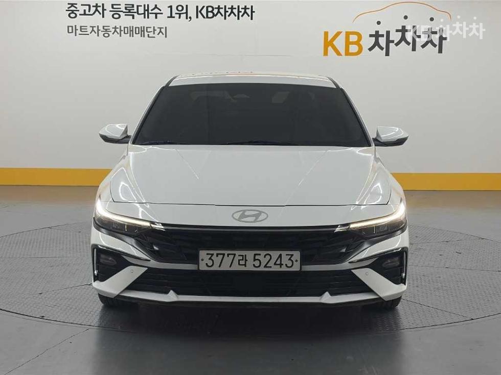 Hyundai Avante — фото 2