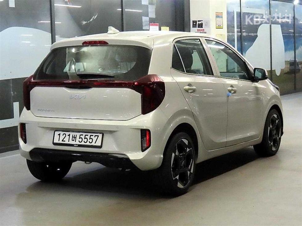 Kia SIGNATURE — фото 4