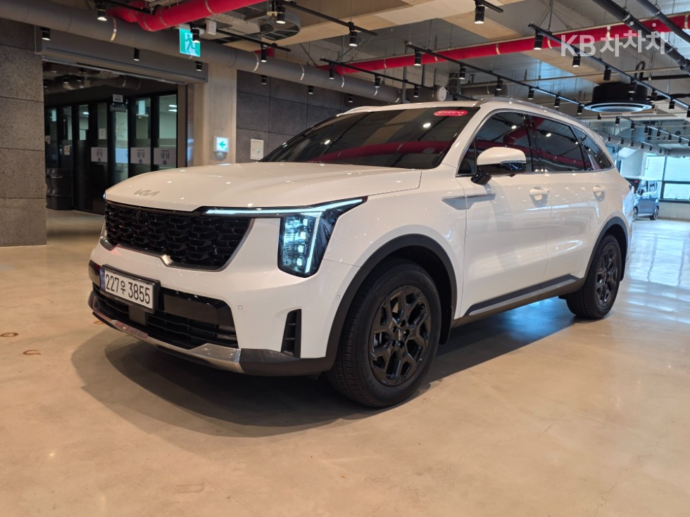 Kia Sorento SIGNATURE — фото 1
