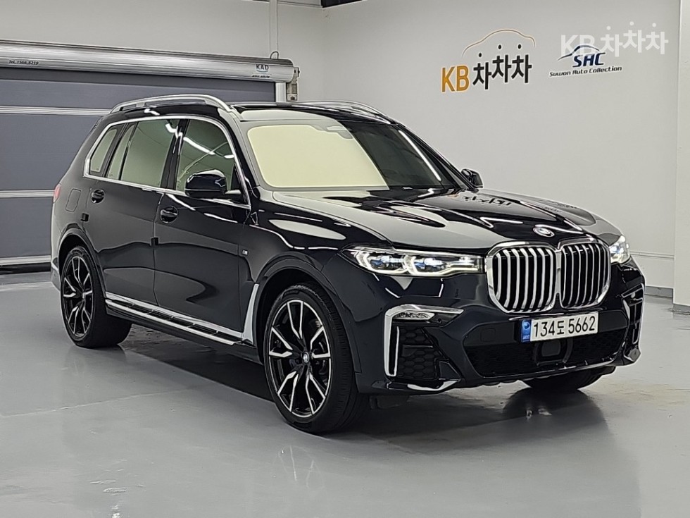 BMW X7 M Sport — фото 4