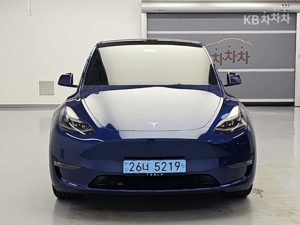 Tesla Model Y — фото 2