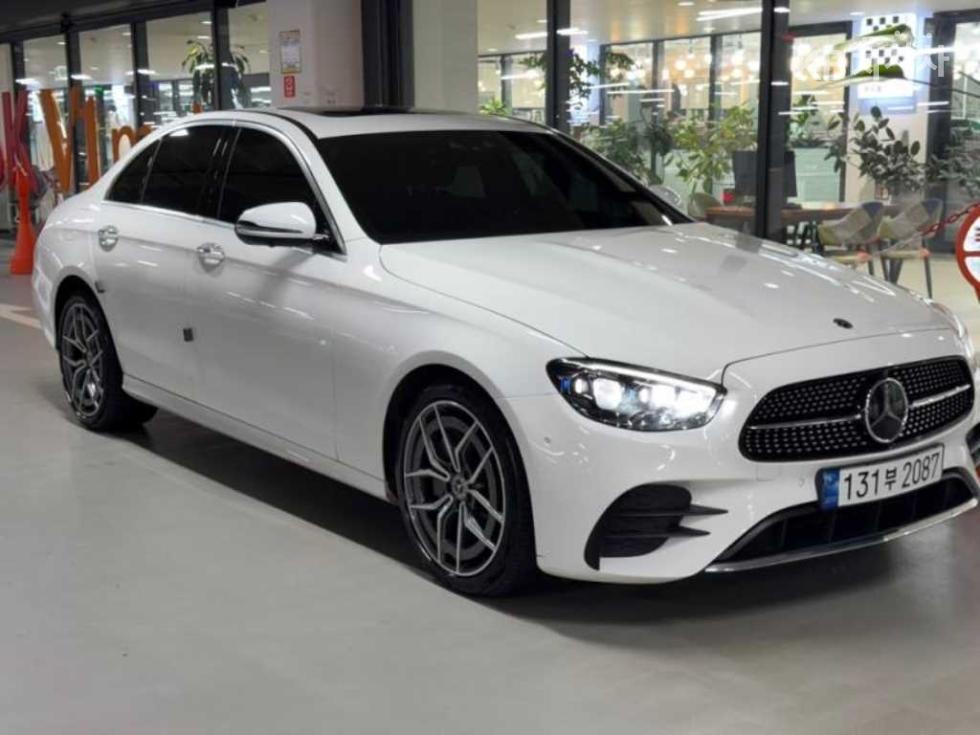 Mercedes-Benz E-Class AMG Line — фото 1