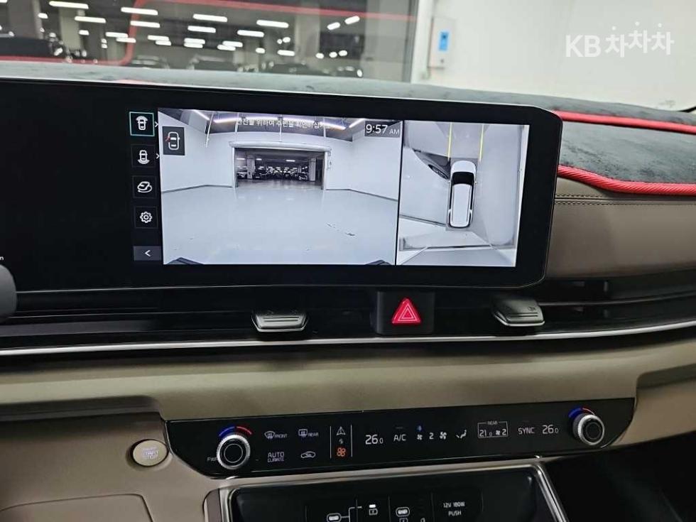 Kia Carnival — miniaturë 10