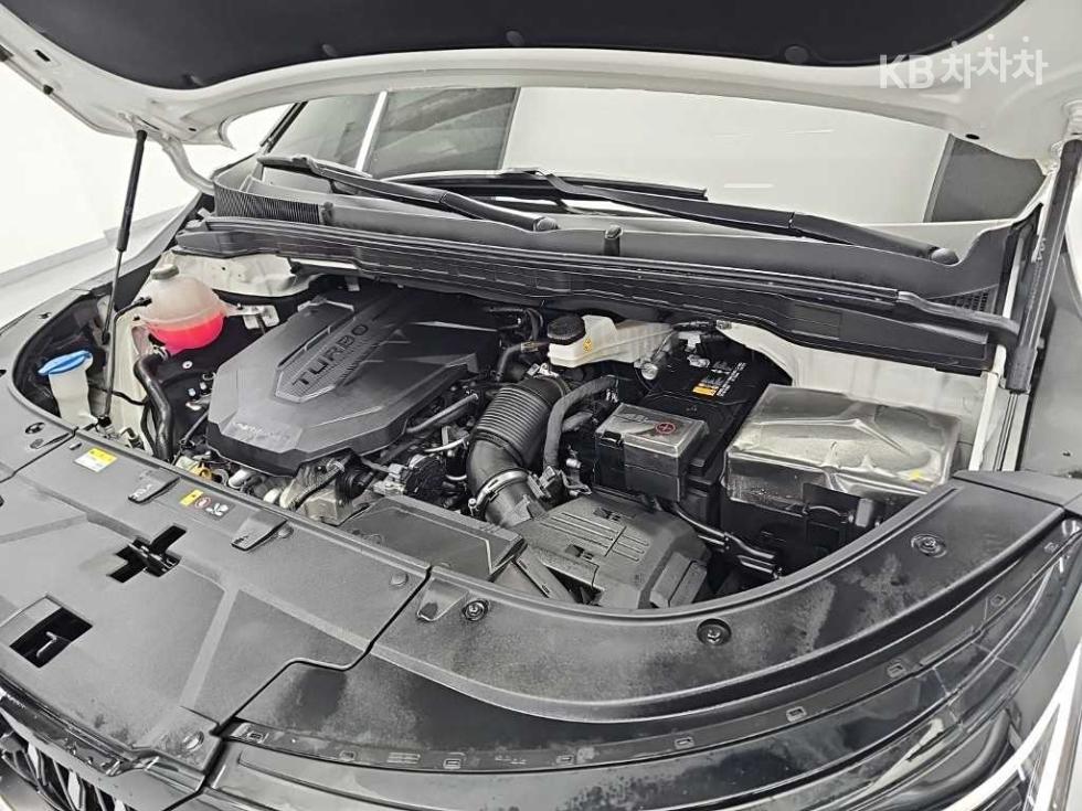 Kia Carnival — miniaturë 5