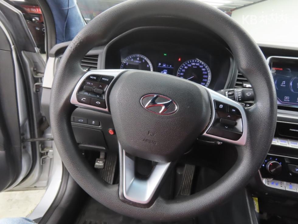 Hyundai Sonata — miniaturë 8