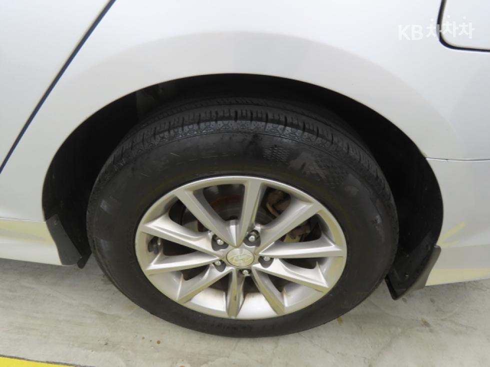 Hyundai Sonata — miniaturë 20